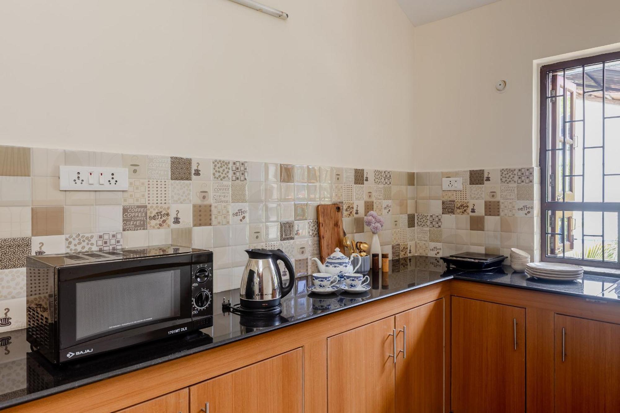 Mistral Holidays Near Trinity & Apartment Benaulim