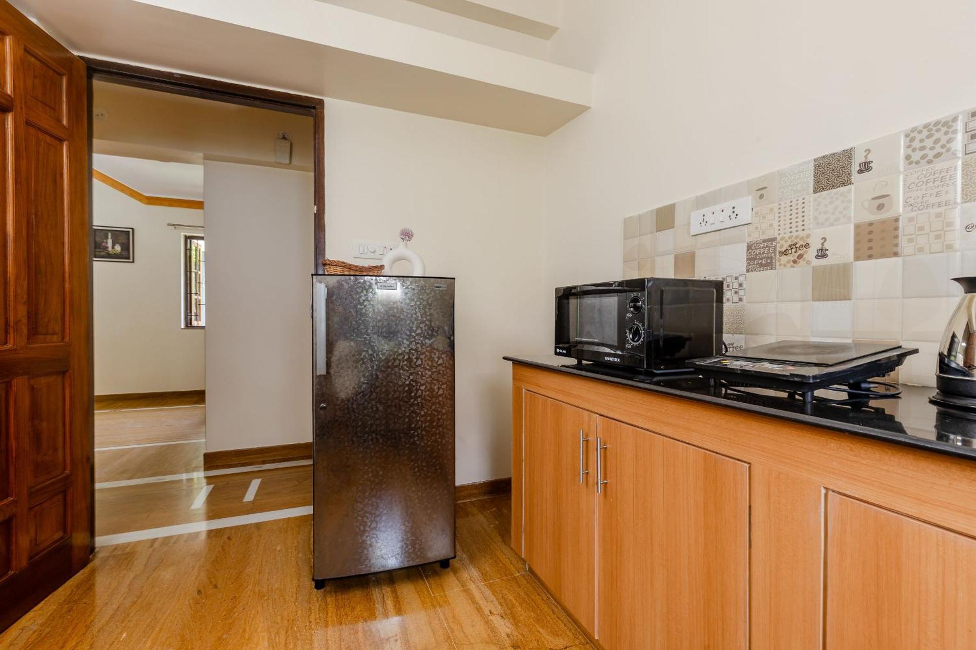 Apartment Mistral Holidays Near Trinity & *