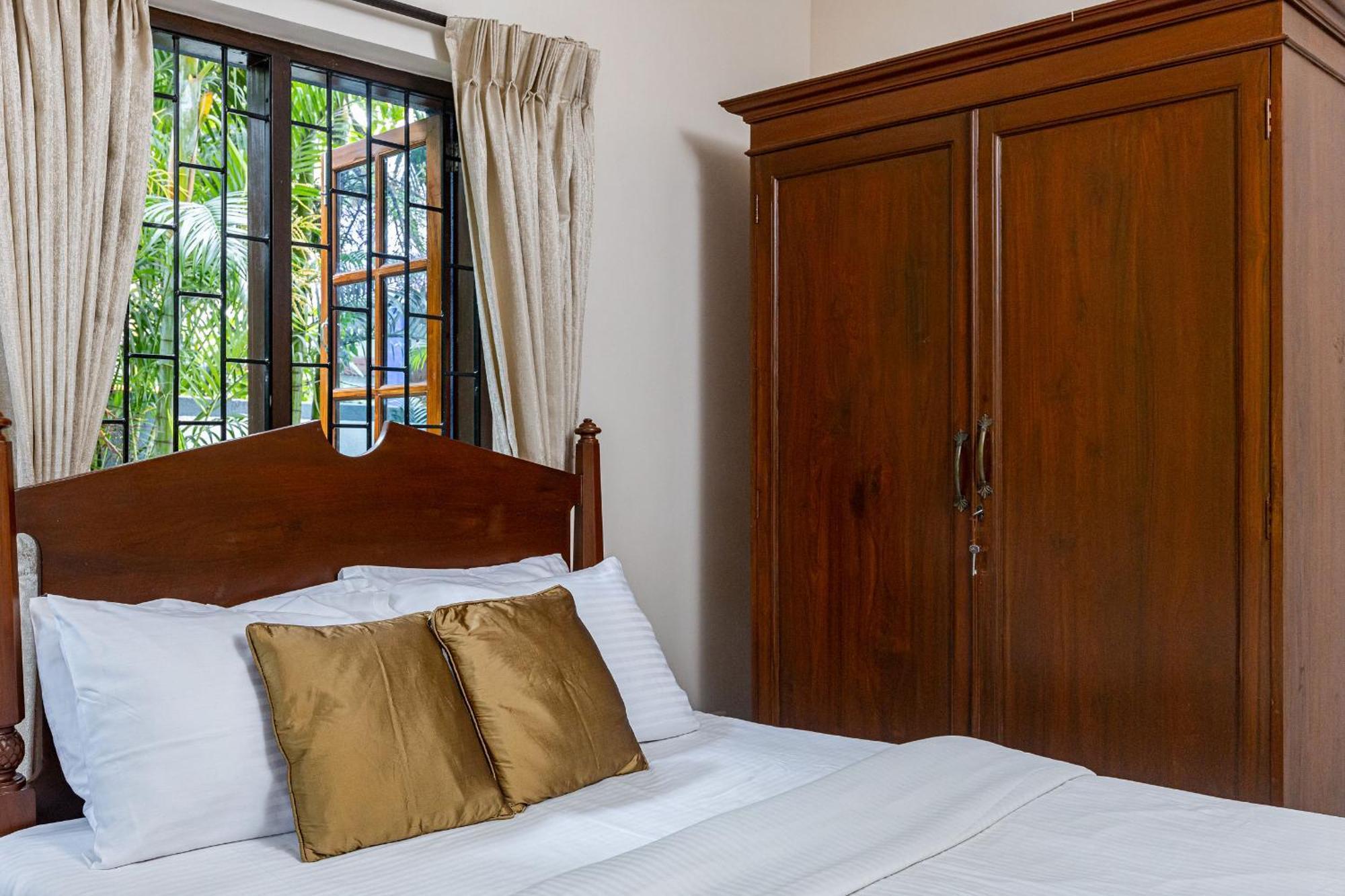Mistral Holidays Near Trinity & Apartment Benaulim