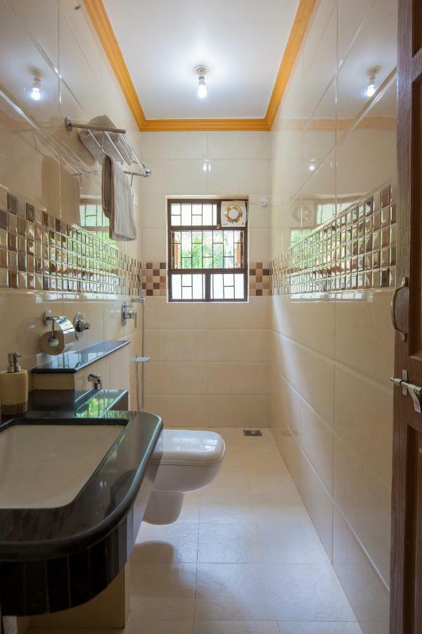 Mistral Holidays Near Trinity & अपार्टमेंट